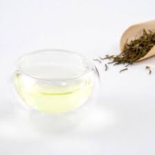 Το οργανικό πράσινο τσάι jia mao sinensis καμελιών xinyang έχει υποβληθεί στην ελάχιστη οξείδωση