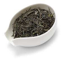 Το εξαίρετο άγριο αφαιρεσμένο την καφεΐνη πράσινο τσάι βλαστάνει λεπτά το πράσινο τσάι Xinyang Maojian