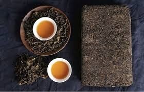 Το κινεζικό σκοτεινό τσάι αντίστασης ακτινοβολίας για τη βοήθεια μειώνει τη πίεση του αίματος